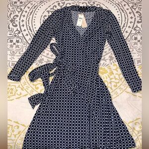 Banana Republic wrap around tie dress